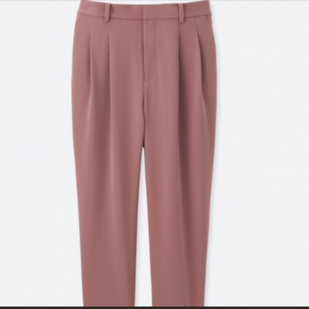 Uniqlo dusty rose joggers
